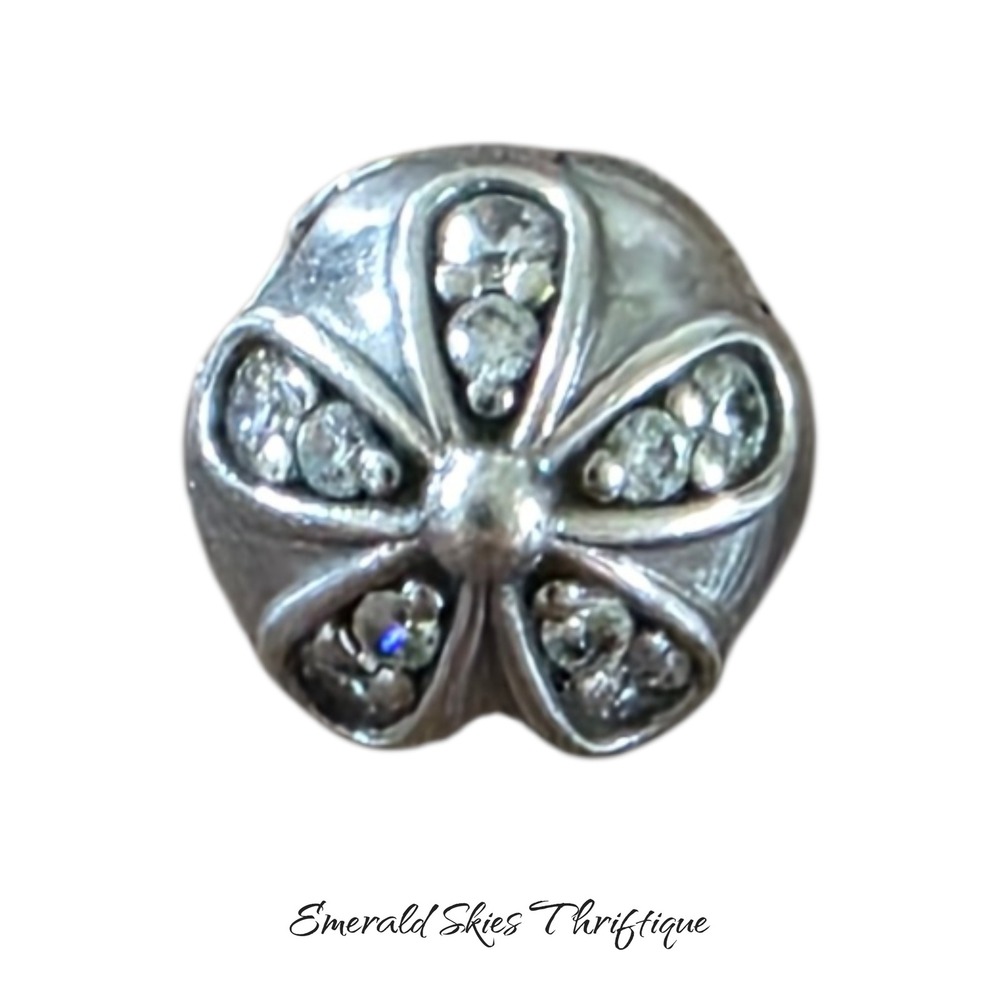 Genuine Pandora Dazzling Daisies Clip Charm S925 ALE free shipping